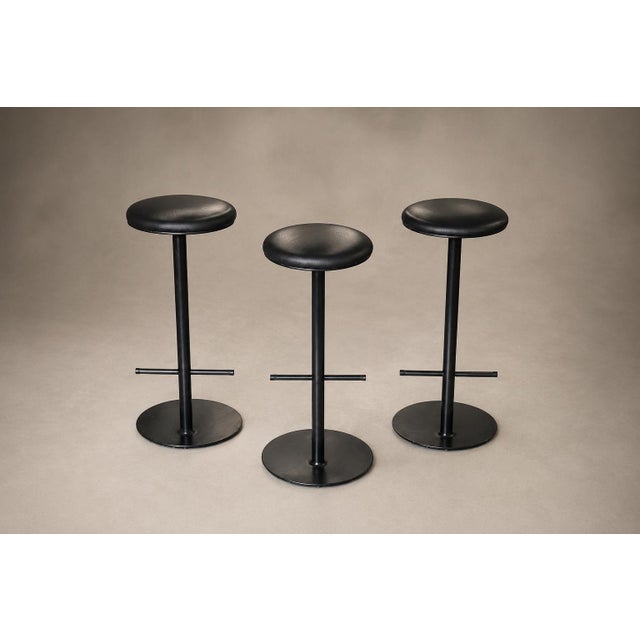 Ricardo Fasanello “Ciranda” Bar Stools in Black Carbon Steel and Original Leather, Set of Three, Brazil, 1986 For Sale - Image 15 of 18
