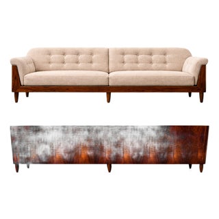 Jd Móveis Brazilian Rosewood Four-Seat Sofa in Warm Oatmeal Bouclé, Brazil, 1960s — Sculptural Form With Rounded Tapered Legs For Sale