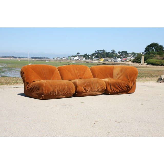 Airborne "Potato" modular sofa, velvet, 1970s Set of 3 modules. Very comfortable. Wear to the velvet in 3 places (not...