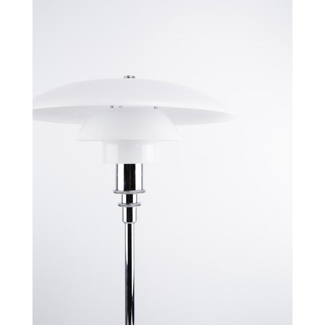 Model PH 3/2 Table Lamp by Poul Henningsen for Louis Poulsen, 2010s For Sale - Image 10 of 13