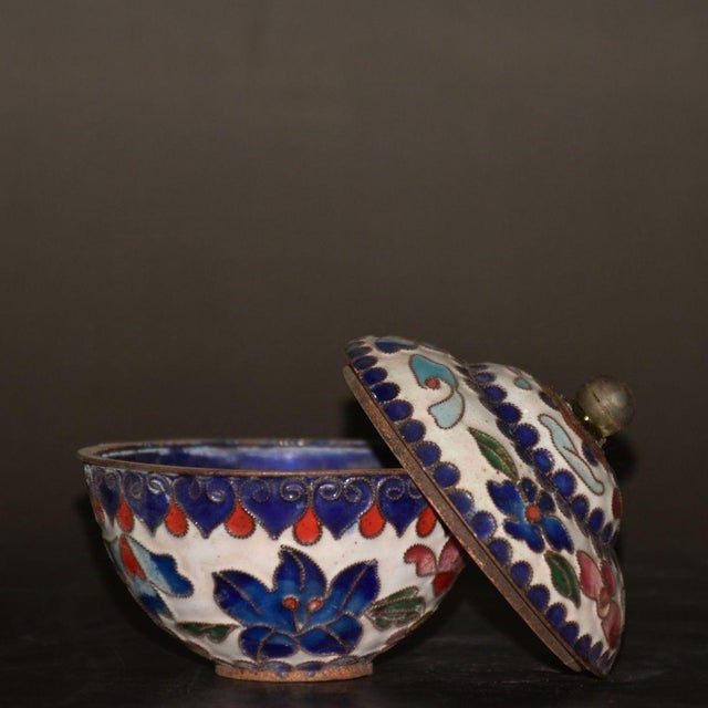 Vintage Chinese Cloisonné Covered Box With Peony Design For Sale In Los Angeles - Image 6 of 8