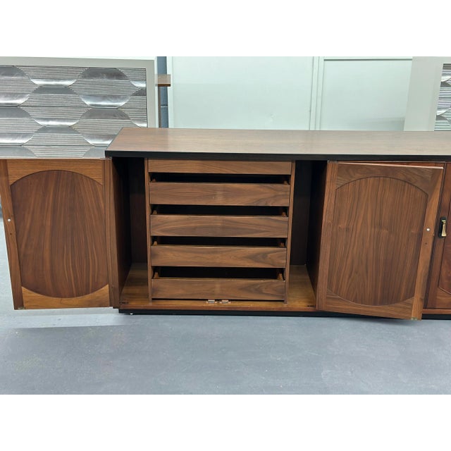 1960s Vintage Walnut Credenza With Ebony Wood Trim Accents For Sale - Image 4 of 12