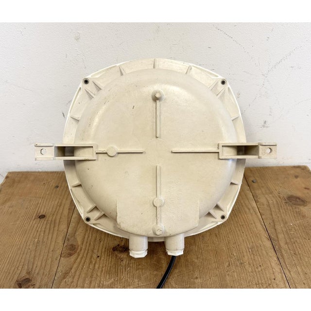 Beige Industrial Bakelite Wall or Ceiling Light from Elektrosvit, 1980s For Sale - Image 8 of 16