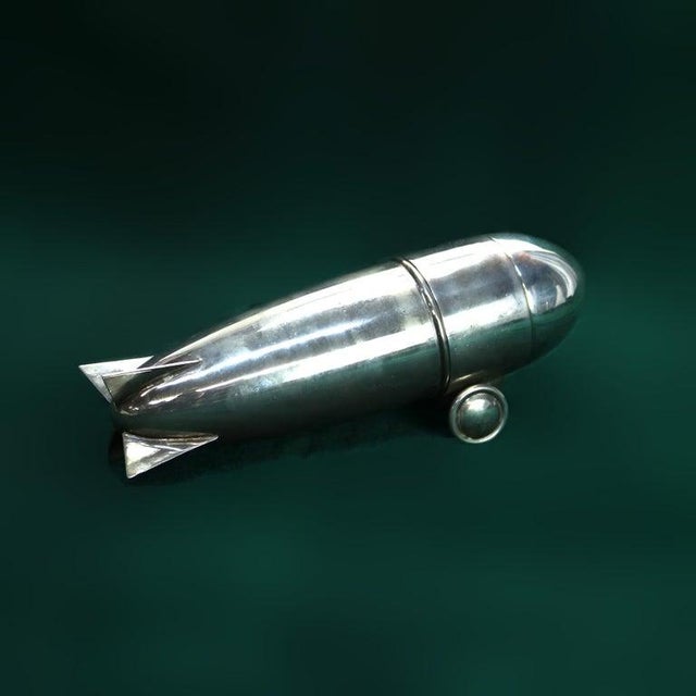 ZEPPELIN SHAKER 40 シルバー 未使用品 Zeppelin Cocktail Shaker Silver Ornament Restoration