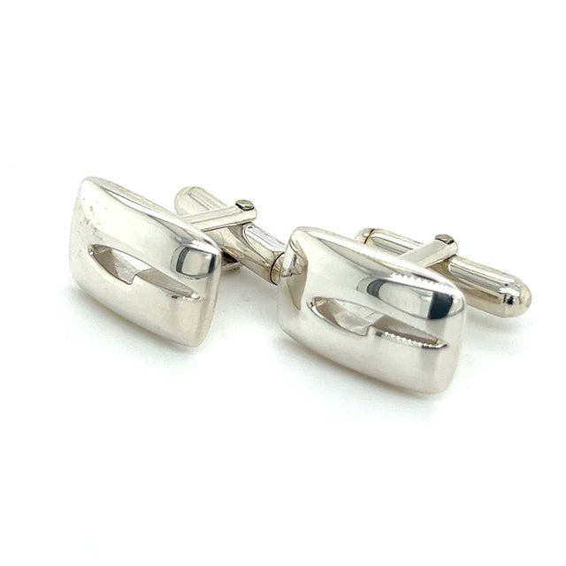 Authentic Gucci Estate Mens Cufflinks Sterling Silver G21 These elegant Authentic Gucci cufflinks are made of sterling...