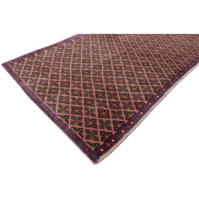 Vintage Turkish Sivas Rug with Victorian Bohemian Style 03'01 x 05'07. Displaying well-balanced symmetry and a simple...