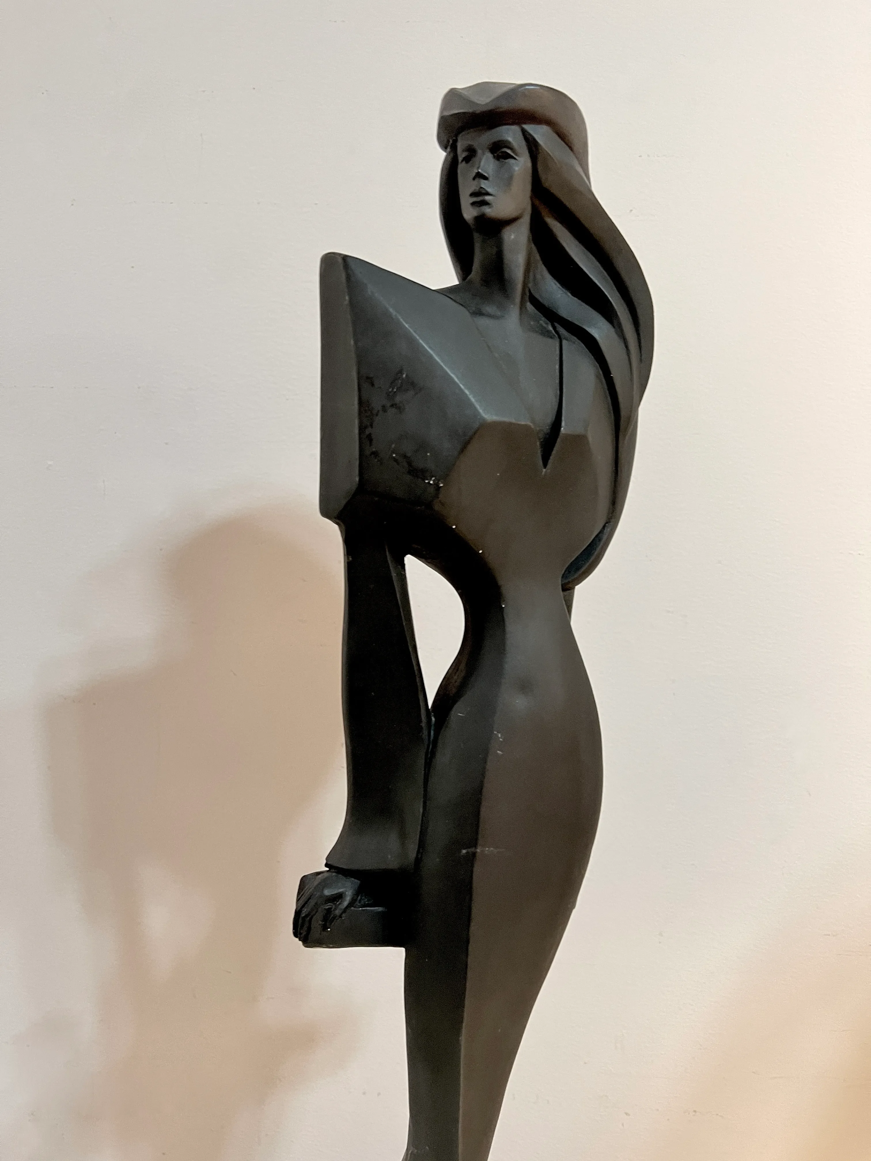 1988年 カナダ製　オブジェ　スタンディングウーマン　David Fisher David Fisher for Austin Productions, Circa 1988- Tall, Black Resin