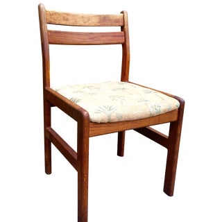 Mid-Century Desk Chair For Sale