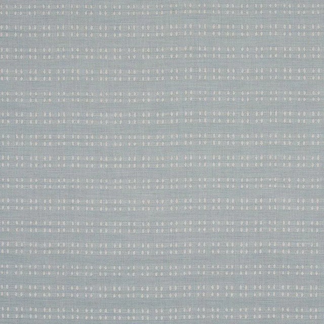 Schumacher Sample - Schumacher Bolsa Indoor/Outdoor Fabric in Sky For Sale - Image 4 of 4