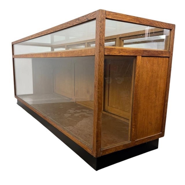 Large Vintage Oak Shop Display Counter, 1930s For Sale - Image 9 of 16