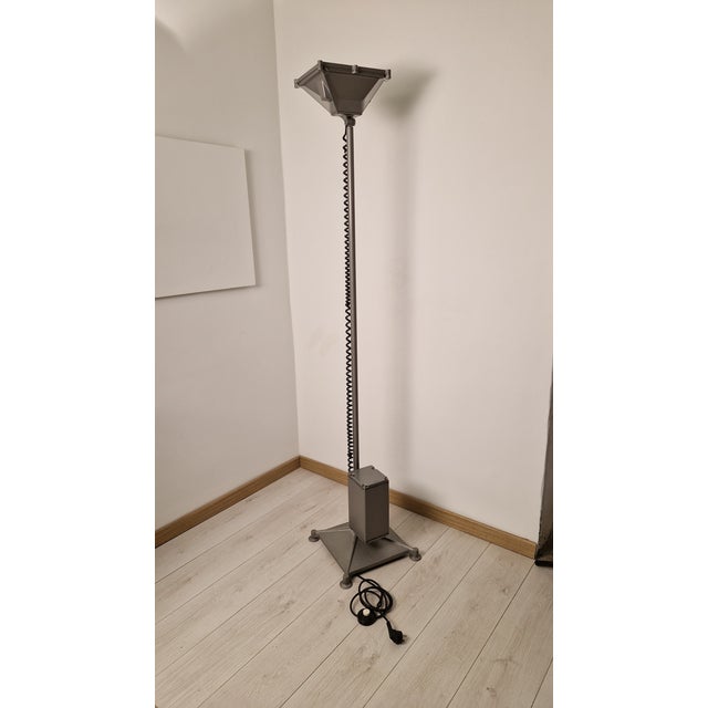 Metal Lingotto Floor Lamp in Cast Iron and Steel by Renzo Piano for Guzzini For Sale - Image 7 of 15