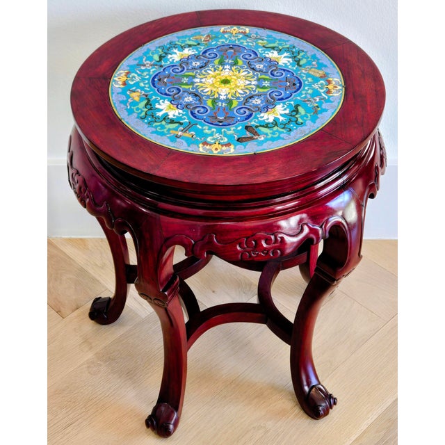 Chinoiserie Mid 20th Century Chinese Cloisonné Inset Round Rosewood Accent Table With Carved Base For Sale - Image 3 of 12