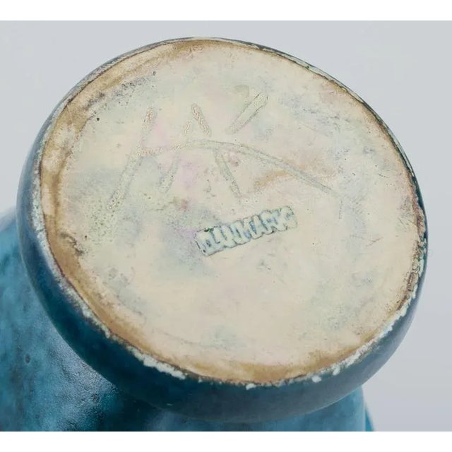 Small Ceramic Vase with Organic Shape by Svend Hammershøi for Kähler, Denmark, 1930s For Sale - Image 6 of 7