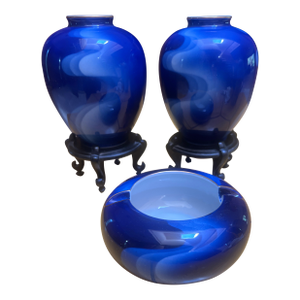 Pair of Cobalt Blue Jingdezhen Porcelain Vases With Matching Bowl – Mid-20th Century Chinese Export