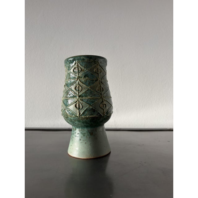 Mid-Century Modern Aesthetic Chalice Vase from Strehla Keramik, 1960s For Sale - Image 3 of 16