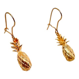 1970s Pair of 14k Gold Pineapple Dangling Pierced Earrings, 2 Pieces For Sale