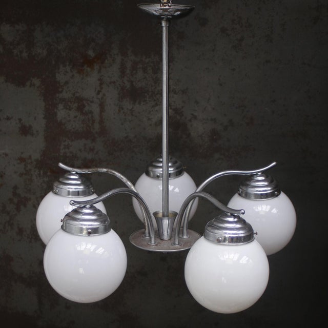 French Art Deco Nickel-Plated 5-Arm Chandelier with White Opaline Glass Globes For Sale - Image 4 of 11