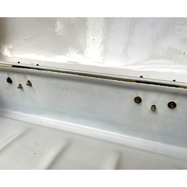 Vintage Dutch White Enamel Bread Box, 1950s For Sale - Image 12 of 13