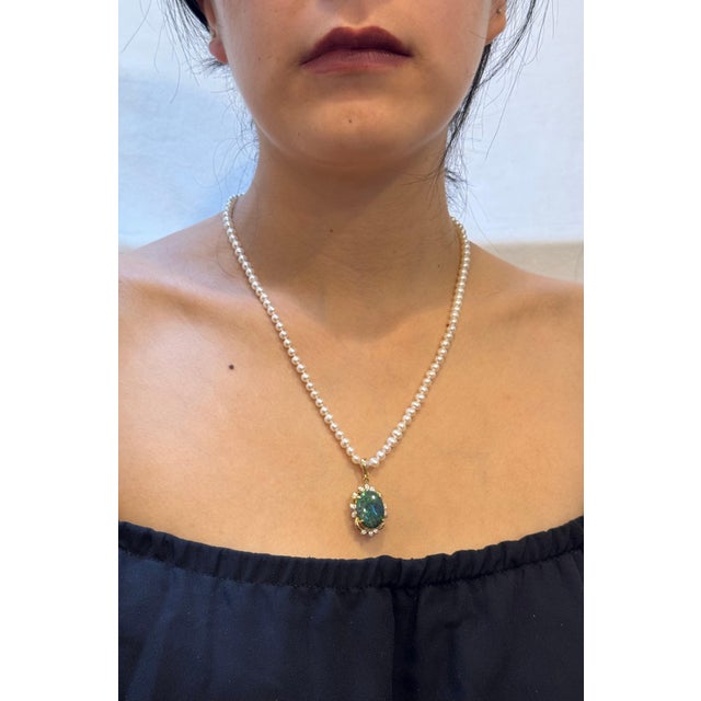 4 Ct Oval Shape Black Australian Opal & Diamond 14 K Yellow Gold Pearl Necklace For Sale - Image 13 of 18