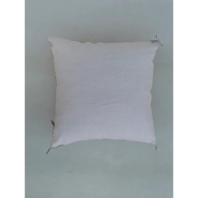 Berber Tribes of Morocco Early 21st Century White Moroccan Sabra Pillow Covers- a Pair For Sale - Image 4 of 9