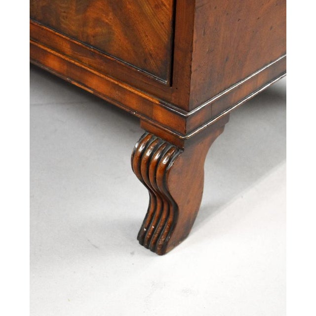Regency Flame Mahogany Chest of Drawers, 1820 For Sale - Image 9 of 10