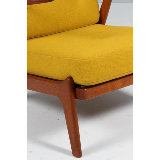 Komfort Vintage Lounge Chair in Teak and Oak by H. Brockman Petersen for Komfort, 1960s For Sale - Image 4 of 8
