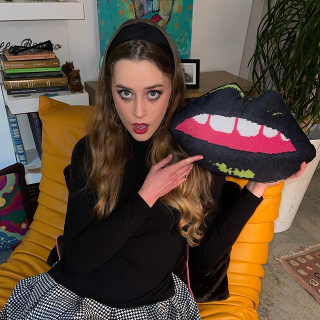 Wicked and wild! This sultry velvet pout is edgy and maybe just a tad reminiscent of a little movie? . . . Mommani private...