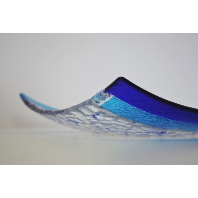 Bissona plate Q20 in Murano glass by Stefano Birello for Veve Glass artisan years 2000 This piece is attributed to the...