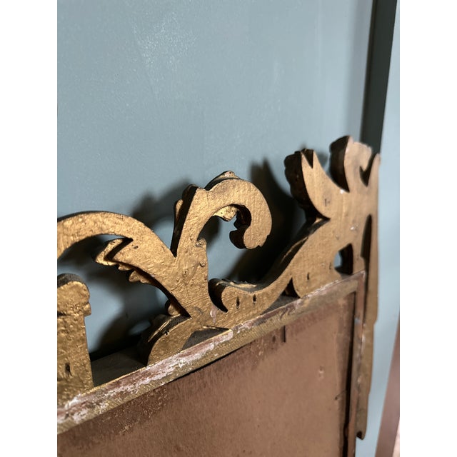 Antique Federal Style Giltwood Wall Mirror With Winged Griffins - C. 1900 For Sale - Image 13 of 14