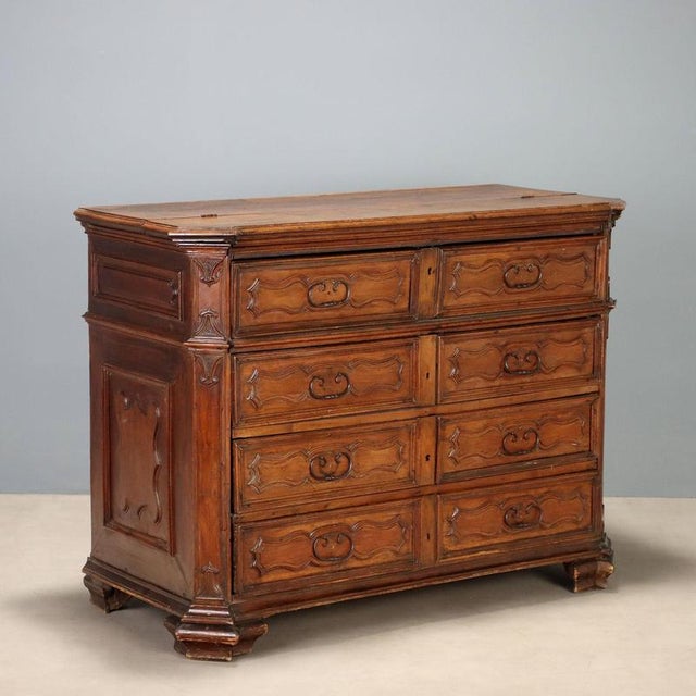 Early 18th Century Baroque Walnut Canterano For Sale - Image 14 of 14