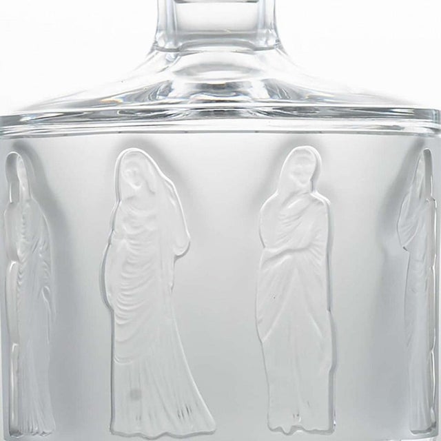 Antique Women's Decanter in Crystal from Lalique, France, 1952 For Sale - Image 3 of 9