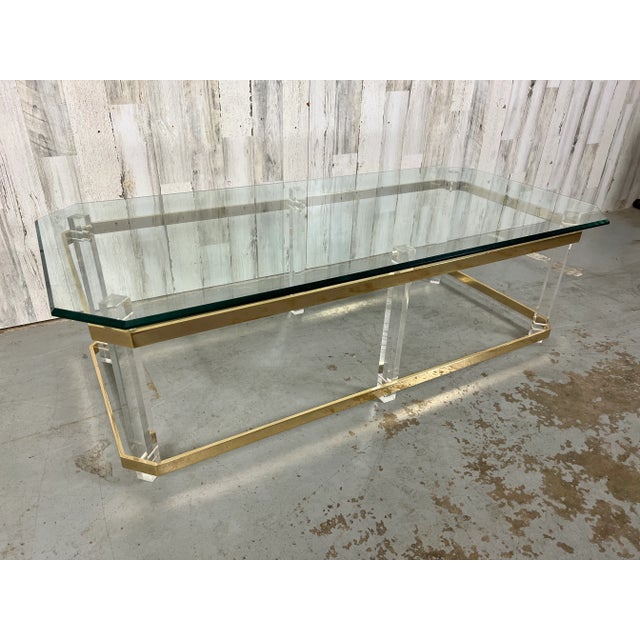 Lucite & Brass Cocktail Table, 1980s For Sale - Image 4 of 13