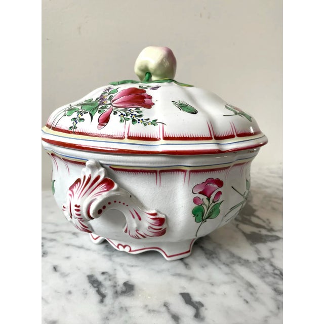Vintage French tureen made by Keller & Guerin Majolica factory in the east of France. Small chip on base of tureen. Marked.