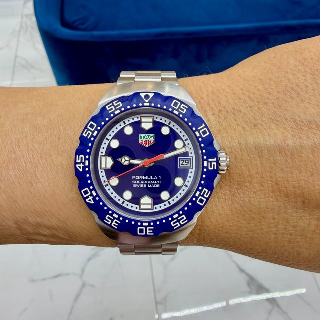 Tag Heuer Formula 1 38mm Wby1112 Steel Blue Bezel and Dial Quartz Watch For Sale - Image 10 of 10