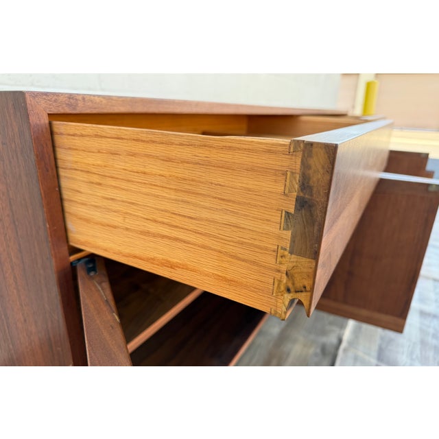 John Keal for Brown Saltman Mid-Century Walnut Credenza / Sideboard, Circa 1970s For Sale - Image 15 of 18