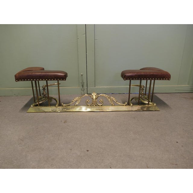 Art Nouveau Brass Club Fender, 1900 For Sale - Image 3 of 8