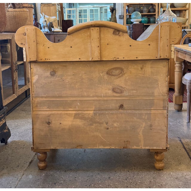 Mid 19th Century Pine Washstand For Sale - Image 13 of 13