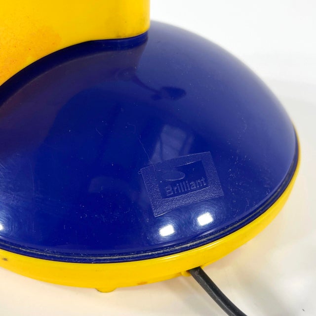 Postmodern Blue and Red Toucan Table Lamp from Brilliant Leuchten, Germany, 1980s For Sale - Image 9 of 11