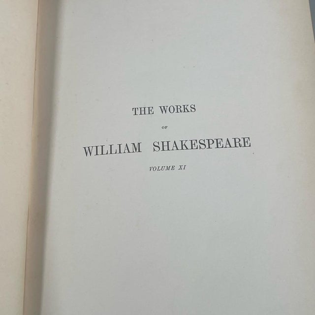 Antique Leather Bindings / Books - The Works of William Shakespeare - 15 Volumes For Sale - Image 11 of 18