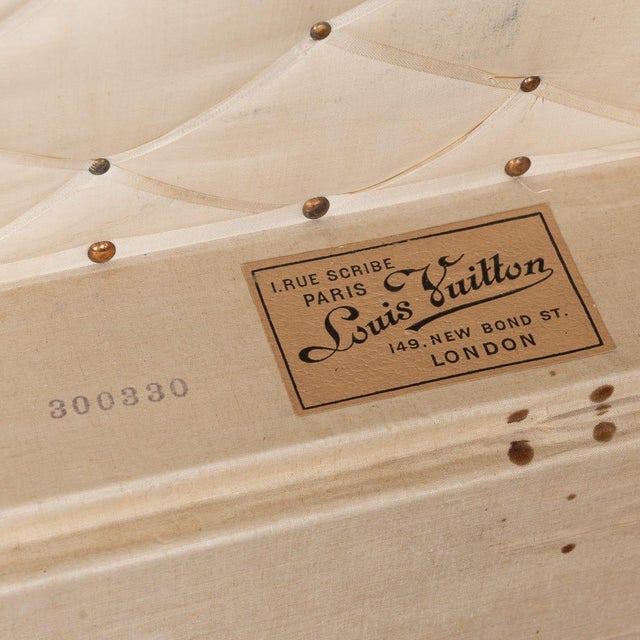 Antique French Trunk in Monogram Canvas from Louis Vuitton, 1920 For Sale - Image 13 of 18
