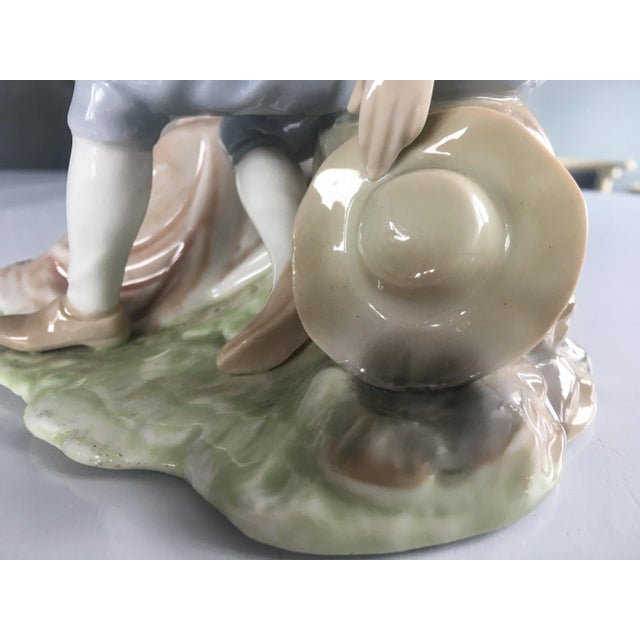 Ceramic Porcelain Figure of Young Couple from Tenora Valencia, 1950s For Sale - Image 7 of 15