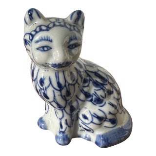 Vintage Blue and White Asian Ceramic Cat Sculpture For Sale