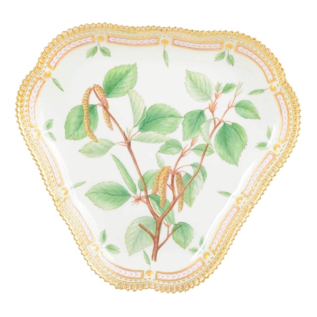 Flora Danica Triangular Dish in Porcelain by Royal Copenhagen, 1963 For Sale
