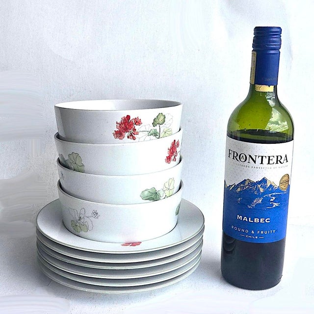 Ceramic Vintage Geranium by Block Spal Plates and Bowls, 10 Pieces For Sale - Image 7 of 12