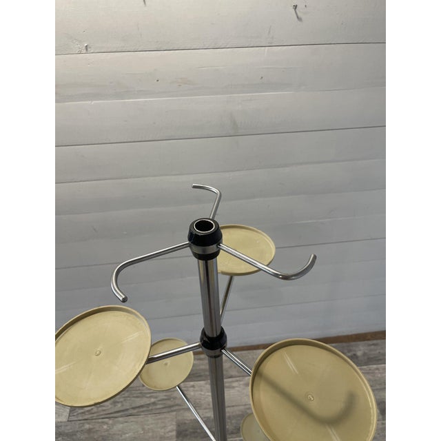 A- 357 Vintage Plant Stand, Chrome and Plastic +-1965, 1960s For Sale - Image 3 of 11