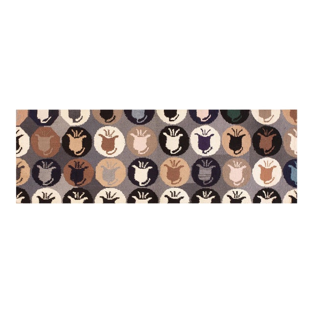 1960s Earth Tones Vase Modern Vintage American Hooked Rug 3' 1" X 8' 9" Handknotted Wool Carpet For Sale