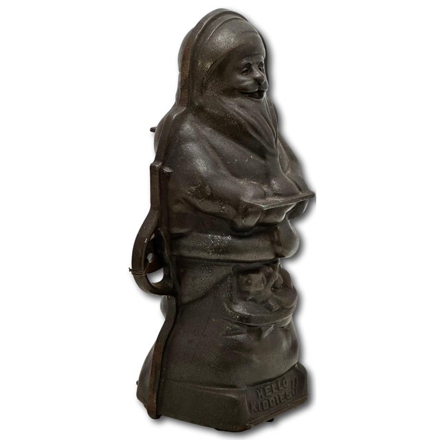 Rare Vintage Authentic Griswold #897 Cast Iron Santa Claus "Hello Kiddies" Cake Mold in Mint Condition - Never Used For Sale - Image 4 of 18