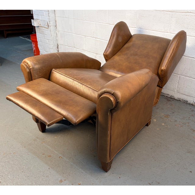 Late 20th Century Wing-Backed Reclining Lounge Chair For Sale - Image 9 of 14