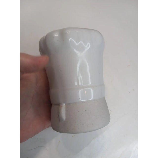 White Vintage Range Top Retro Chef Hand Painted Stoneware Salt and Pepper Shakers Set- a Pair For Sale - Image 8 of 10