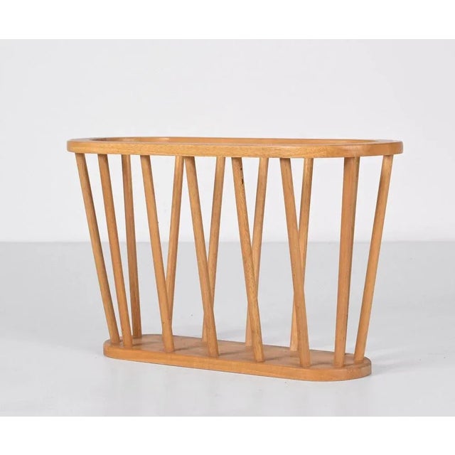 Mid-Century Danish Modern Oval Oak Magazine Rack, 1970s For Sale - Image 4 of 13